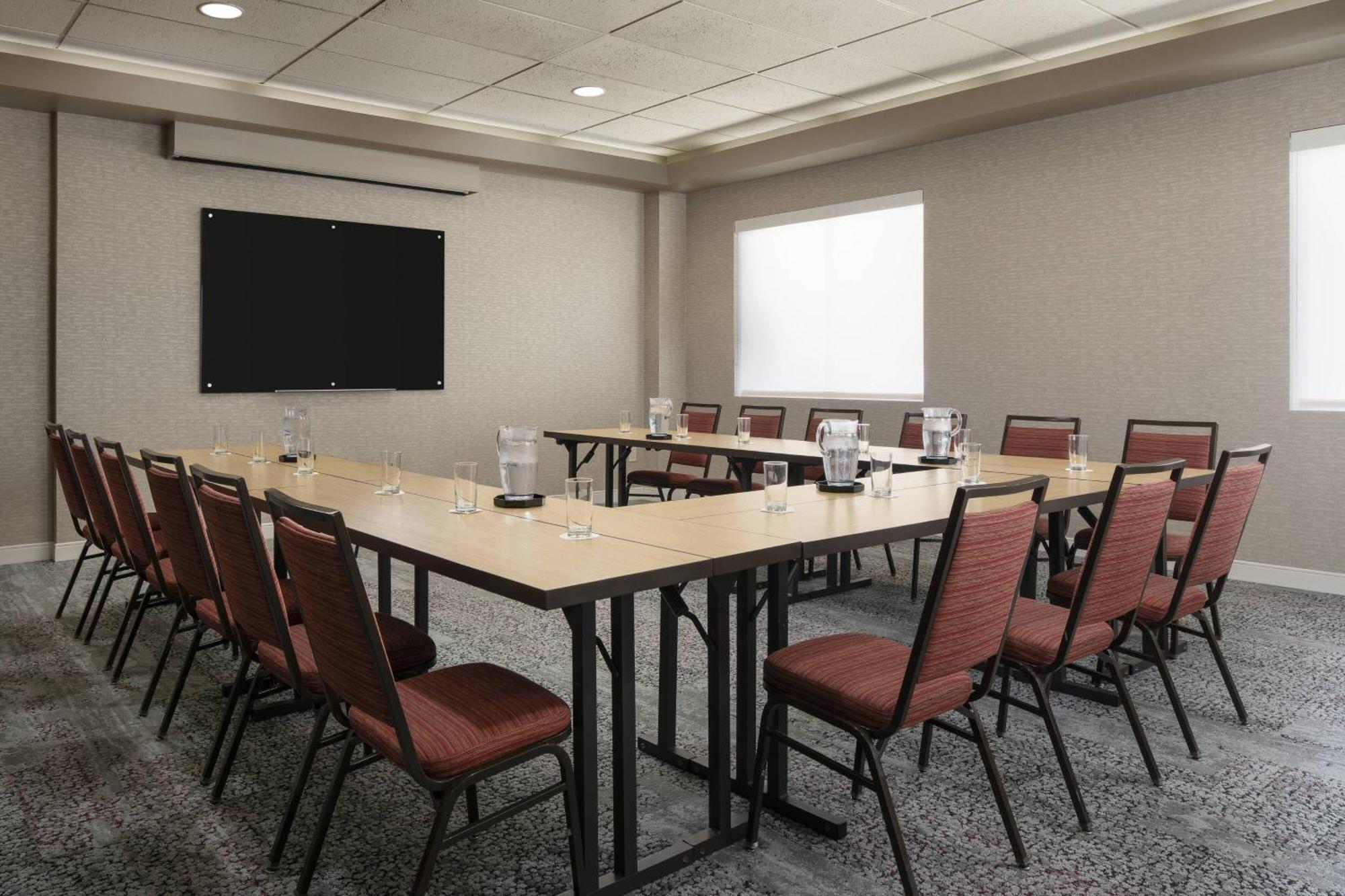 Courtyard By Marriott Denver Airport Exterior photo