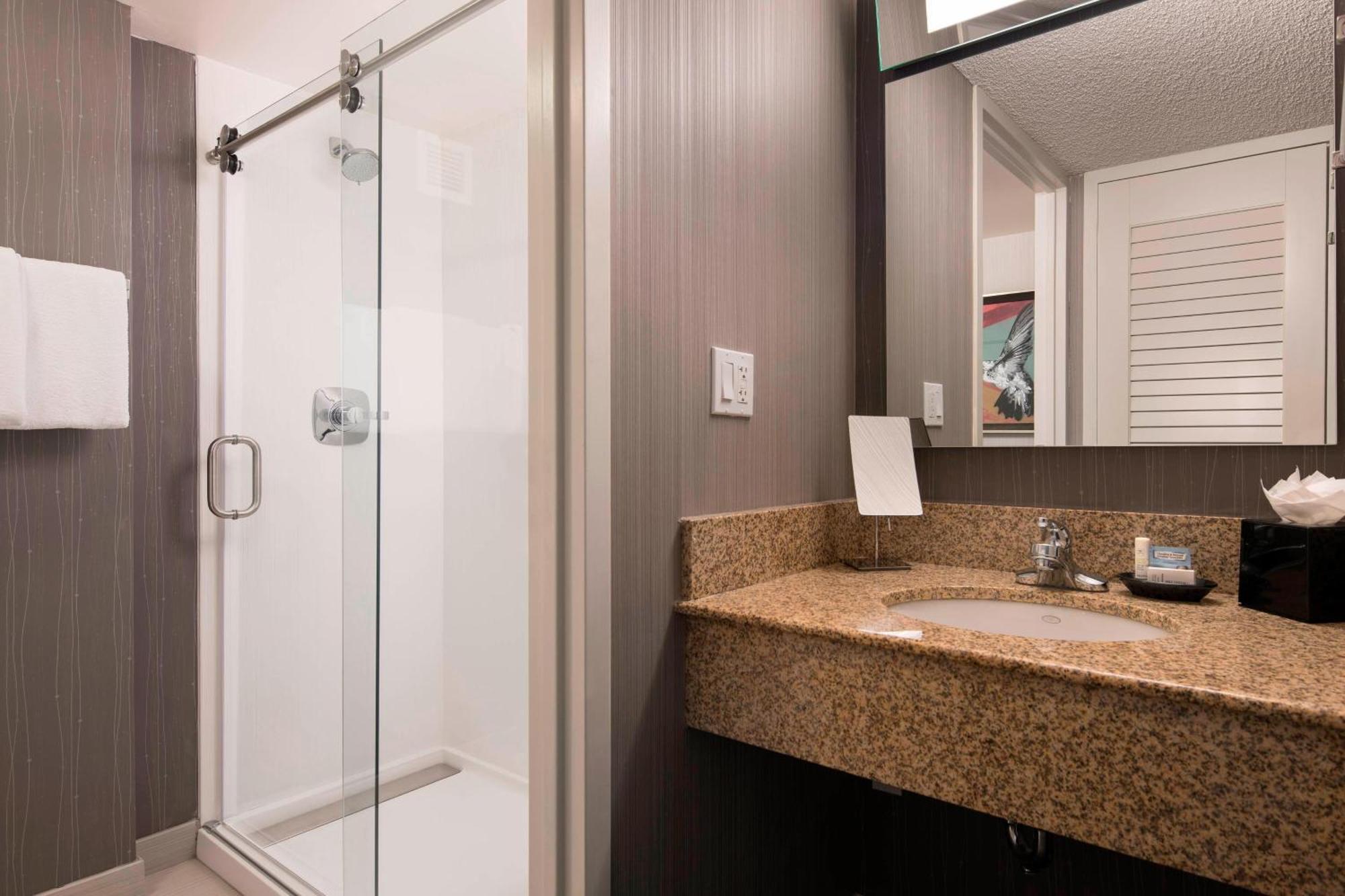 Courtyard By Marriott Denver Airport Exterior photo
